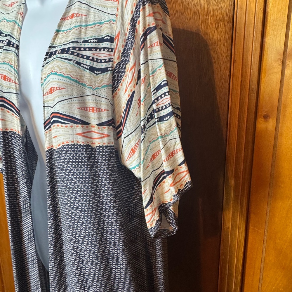 Entro Multicolor Patterned Cover-up - M/L - Picture 5 of 7